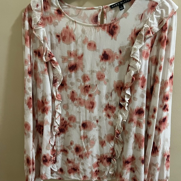 Multi colored blouse. - Picture 1 of 1